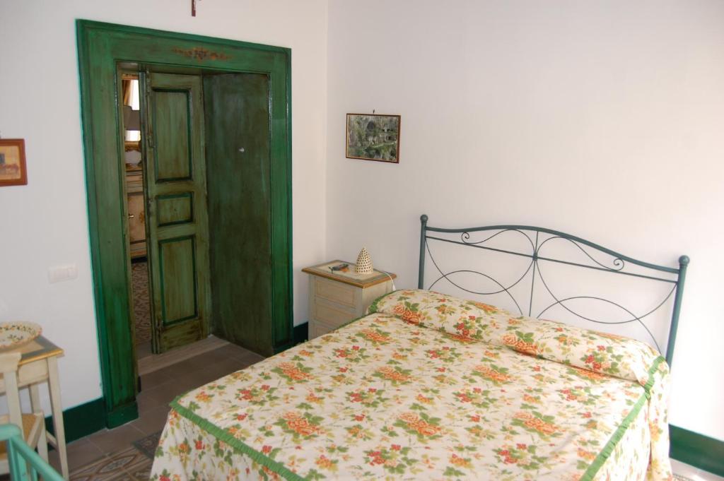 Casa Camilla Acomodação com café da manhã Massafra Quarto foto